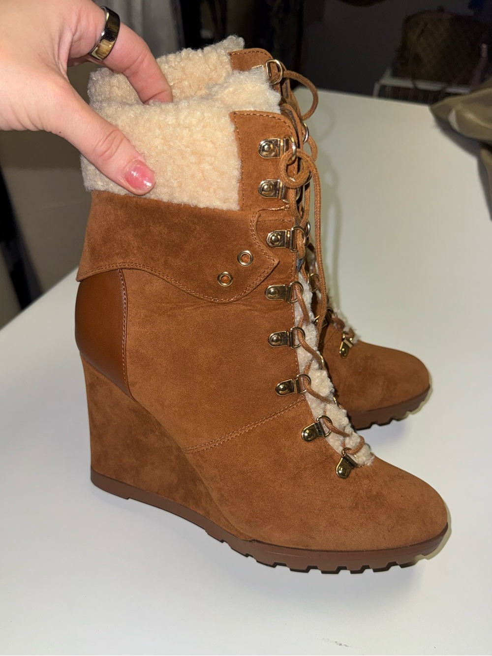 Women's Tan Suede Shearling-Lined Lace-Up Boots